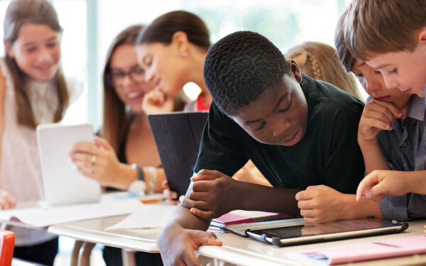 Life Online: Canadian students are more connected, more mobile and more social