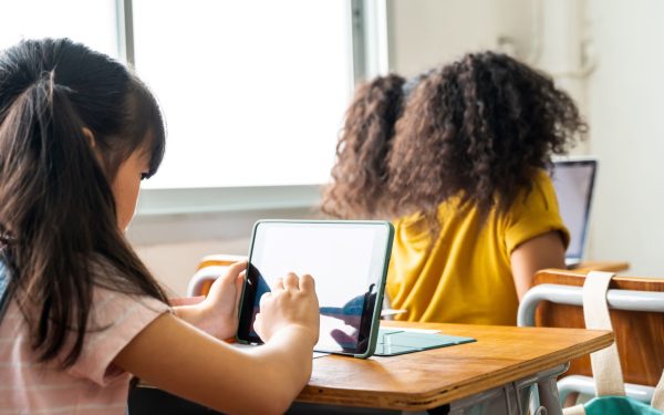 iSTEAM : une subvention de CIRA à la rencontre de la littératie numérique et de la créativité autochtone