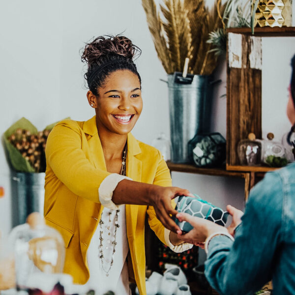 How to Shop and Buy Canadian 
