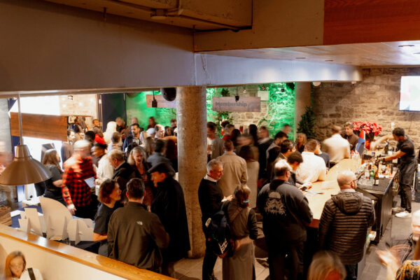 Canadians Connected: Ottawa