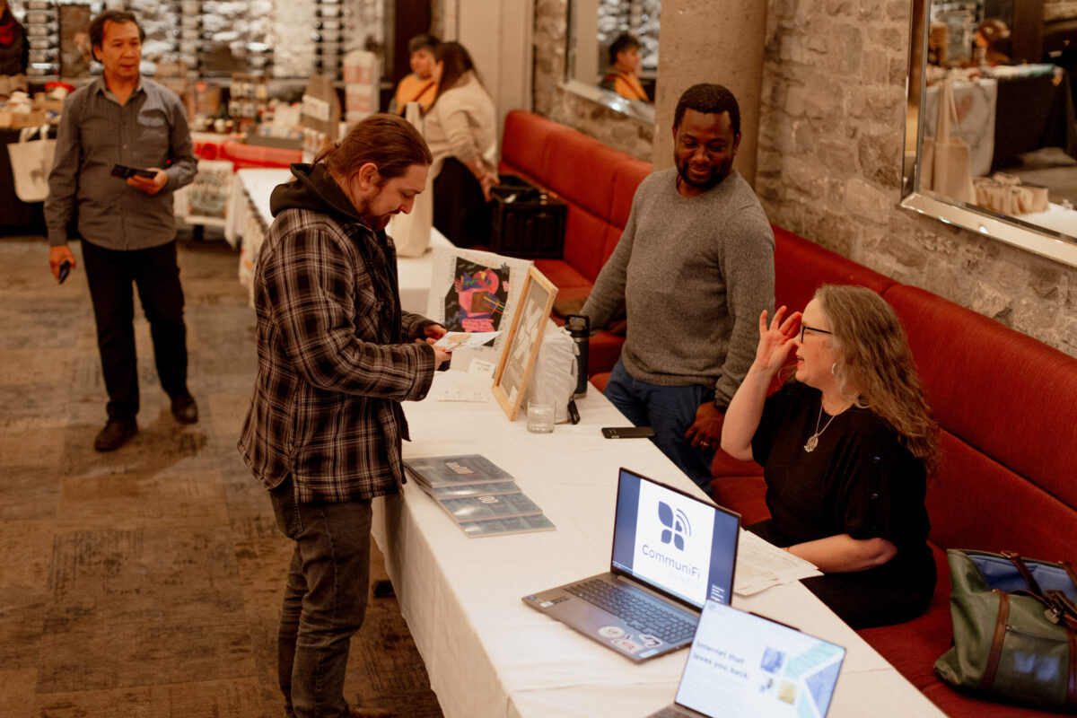 Canadians Connected: Ottawa